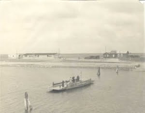 Trekpont-over-de-Lemstervaart-bij-kamp-Emmeloord-Oost-1943.jpg