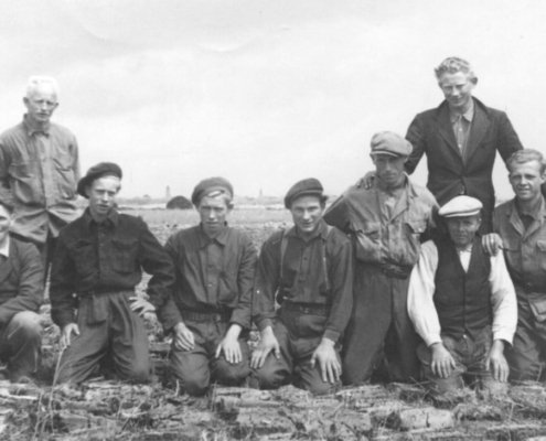 Espel - turfmaken.jpg