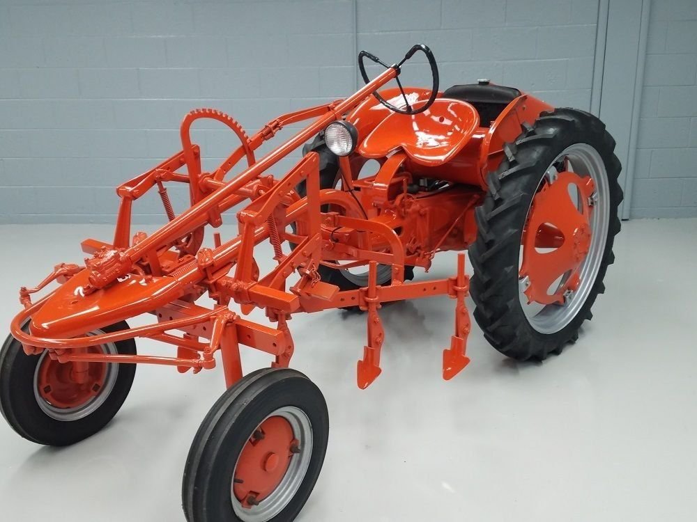 Allis Chalmers G tractor