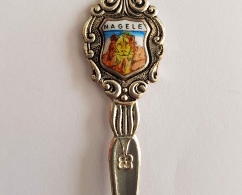 lepeltje-nagele.jpg lepeltje-nagele.jpg