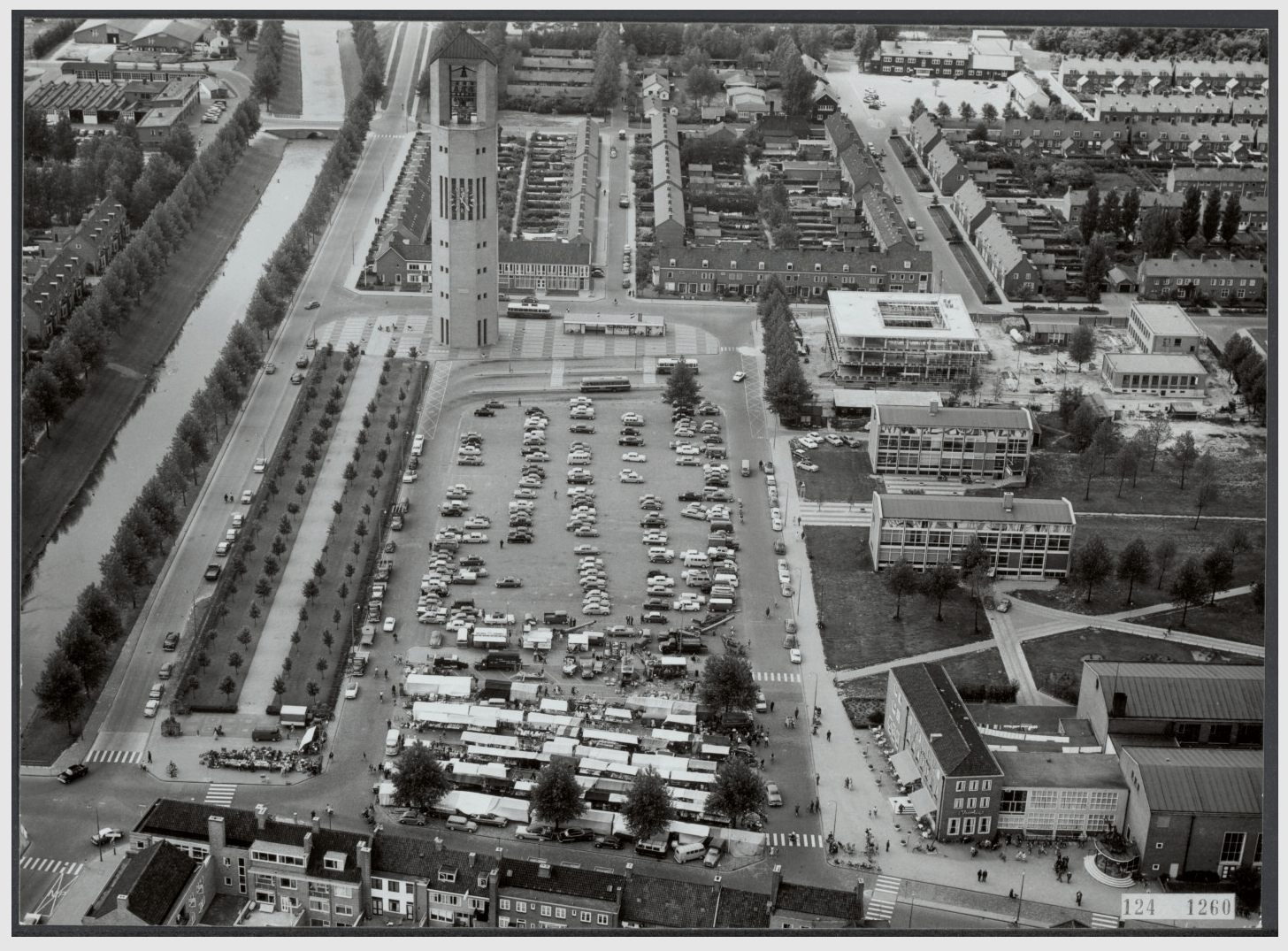 Panorama - donderdagmarkt-1960.png