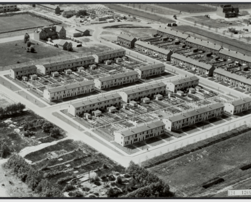 Vogelwijk - Airey-woningen-in-de-Vogelbuurt.png